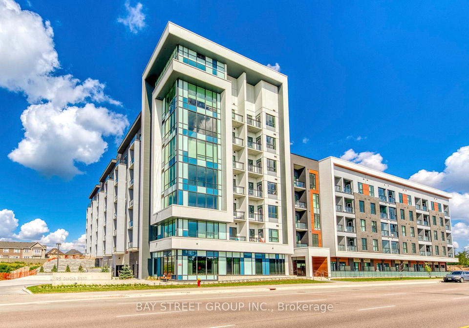 95-dundas-street-w-oakville-ontario-w13485344
