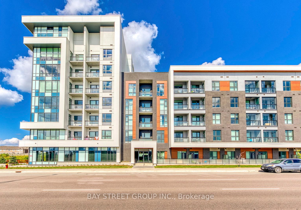95-dundas-street-w-oakville-ontario-w13485344