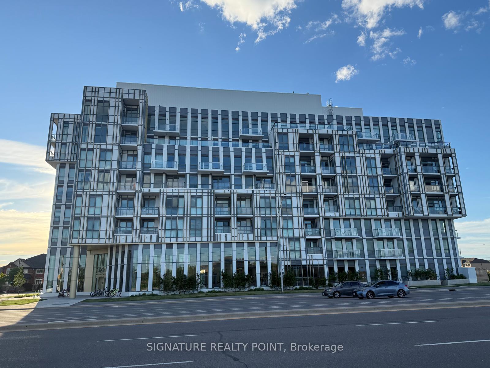 1005-dundas-street-e-oakville-ontario-w13485352