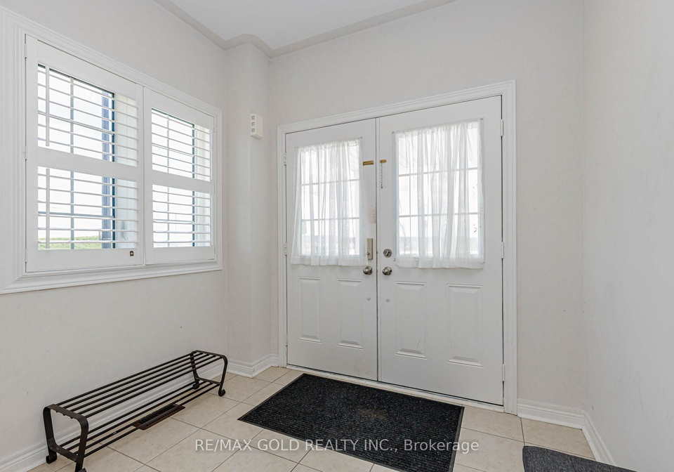 566-bessborough-drive-milton-ontario-w13485444