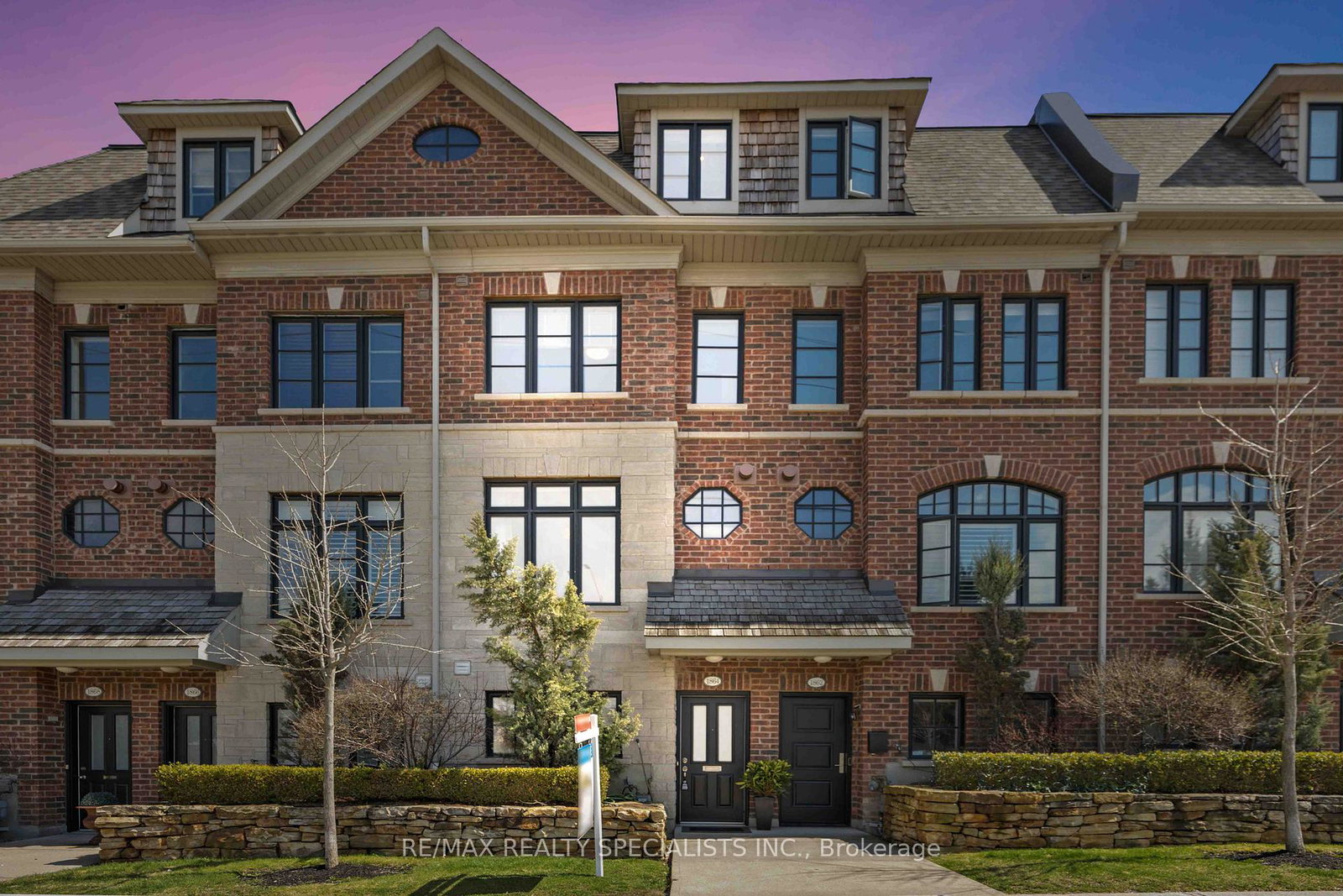 1864-burnhamthorpe-road-e-mississauga-ontario-w13485760