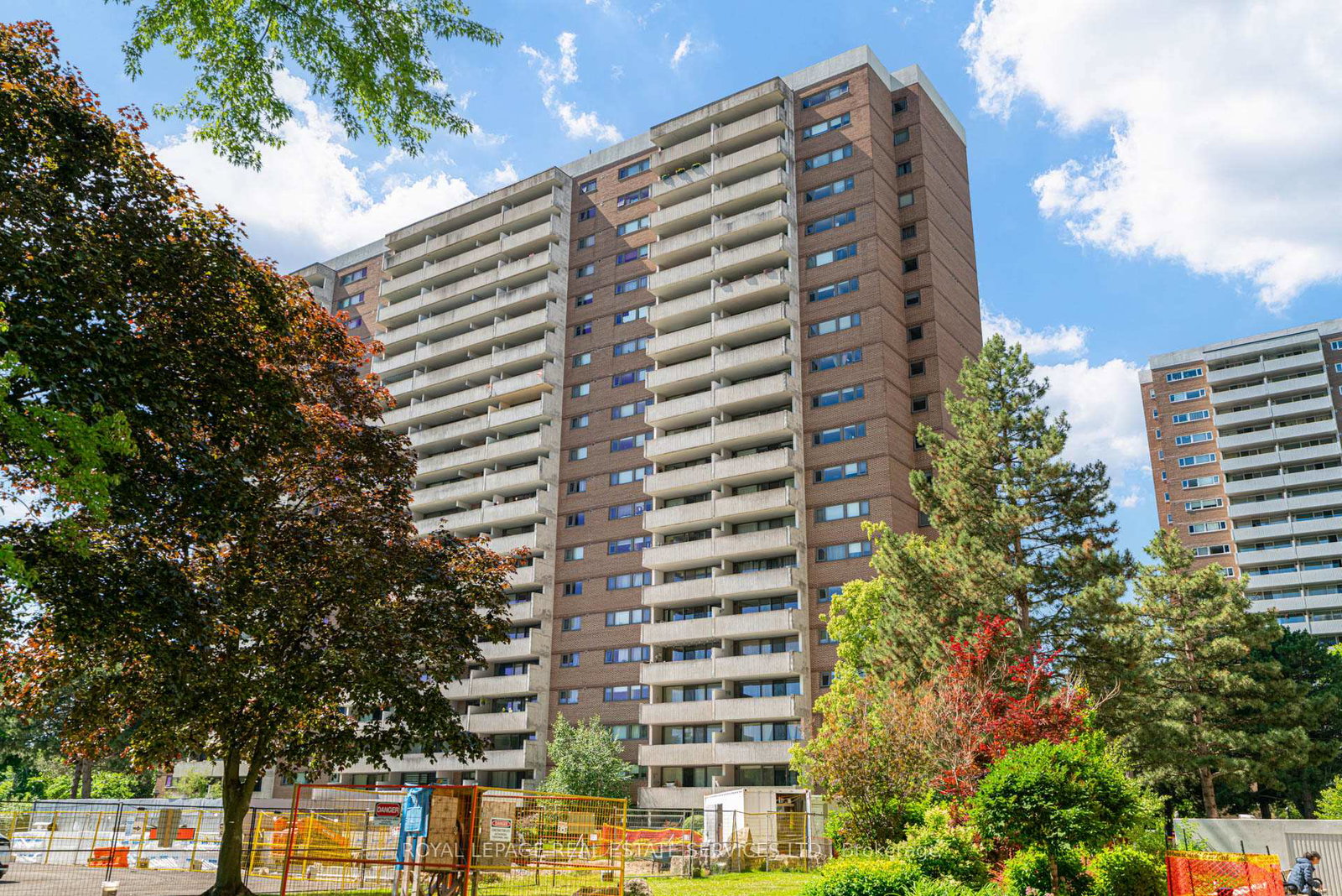 250-scarlett-road-toronto-ontario-w13485792