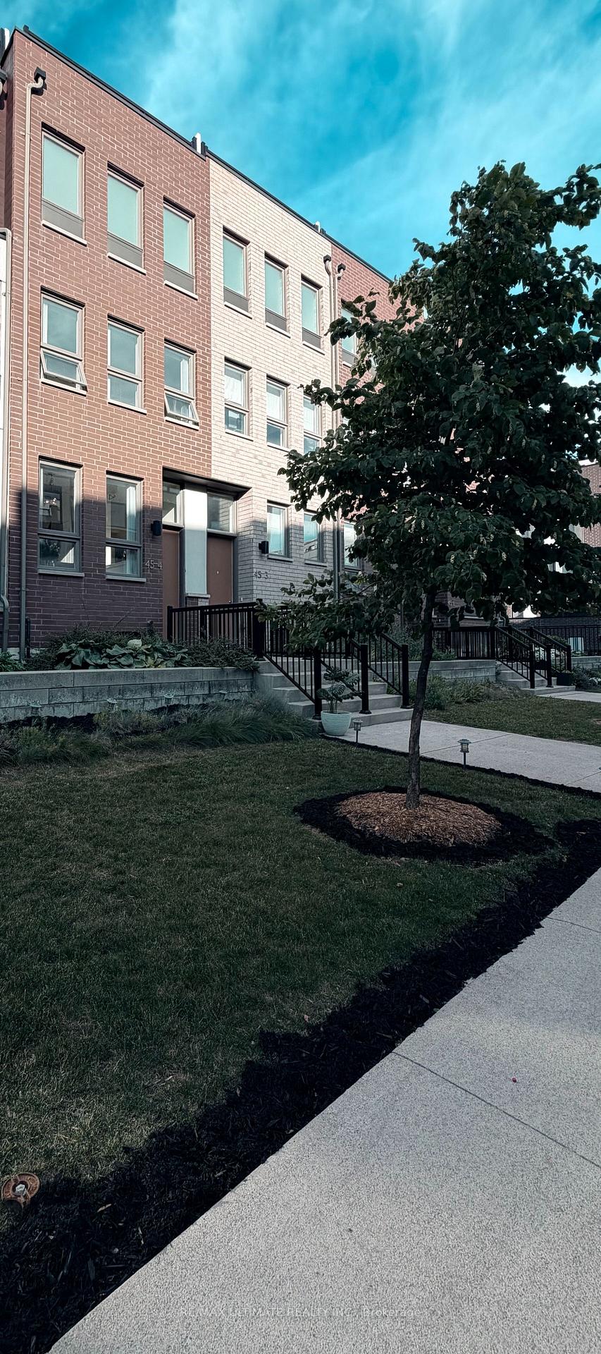 45-thomas-mulholland-drive-york-ontario-w13485902