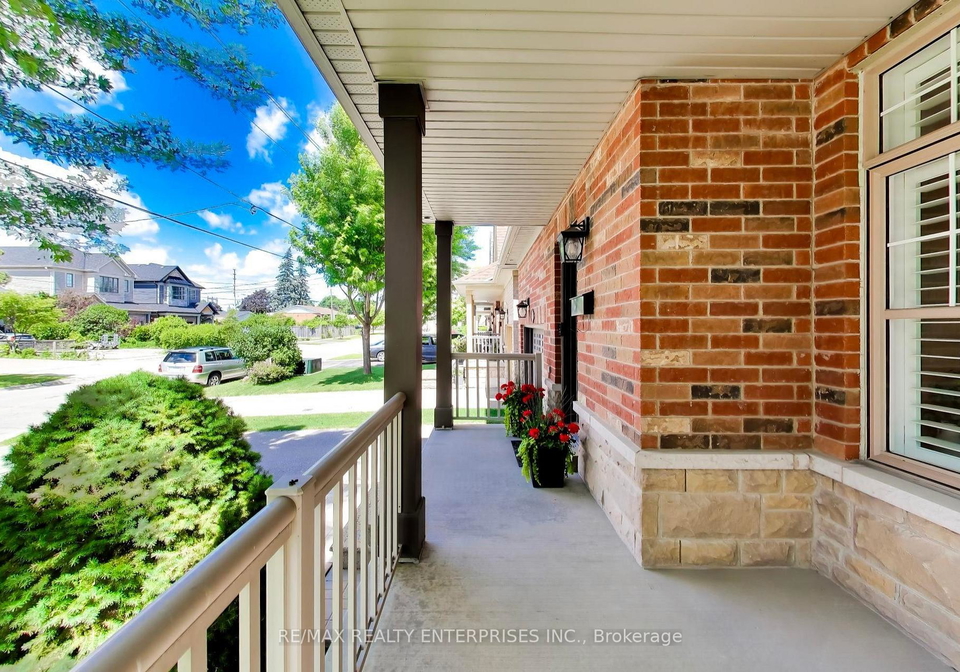 1613-northmount-avenue-mississauga-ontario-w13485908