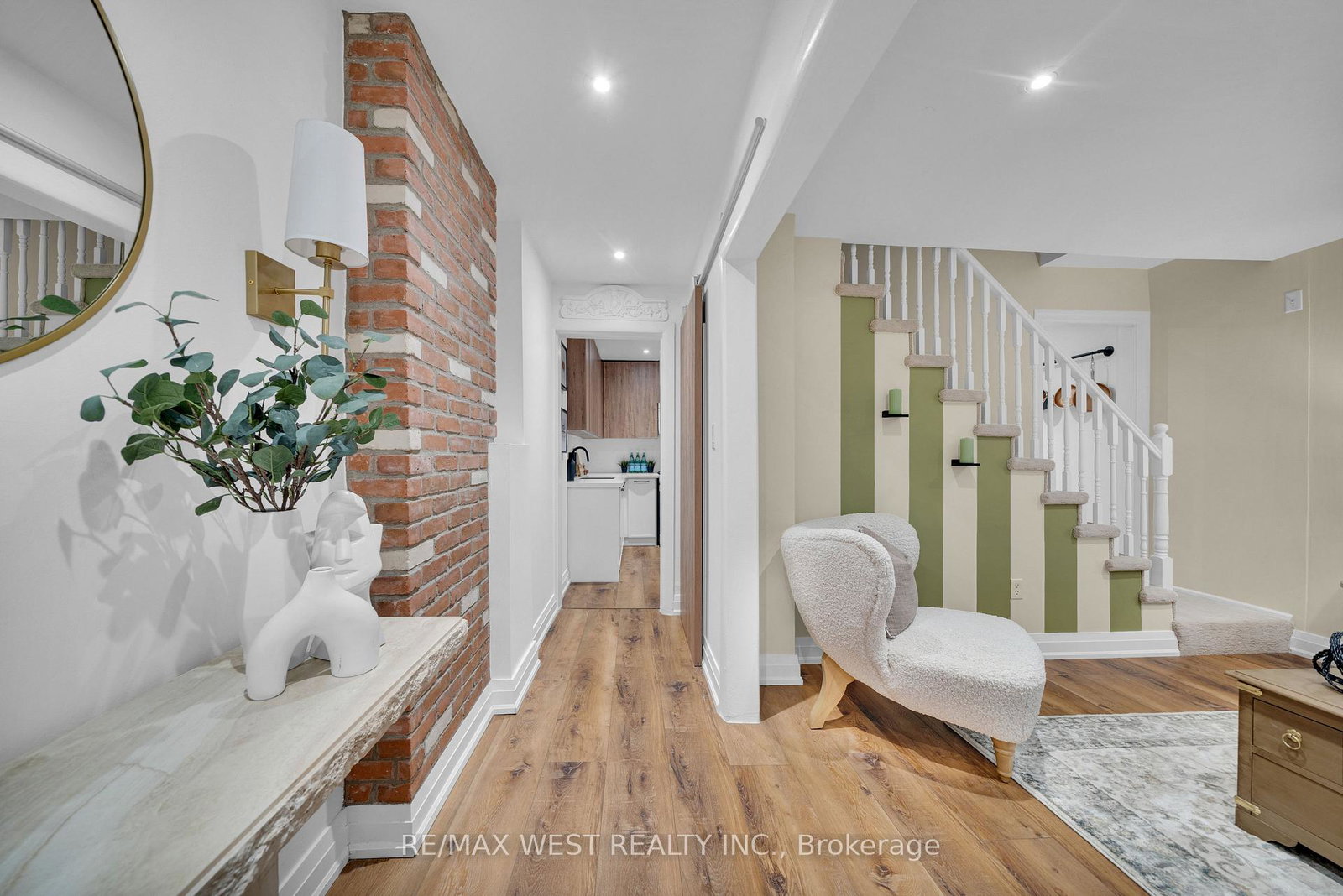 259-sixth-street-etobicoke-ontario-w13485998