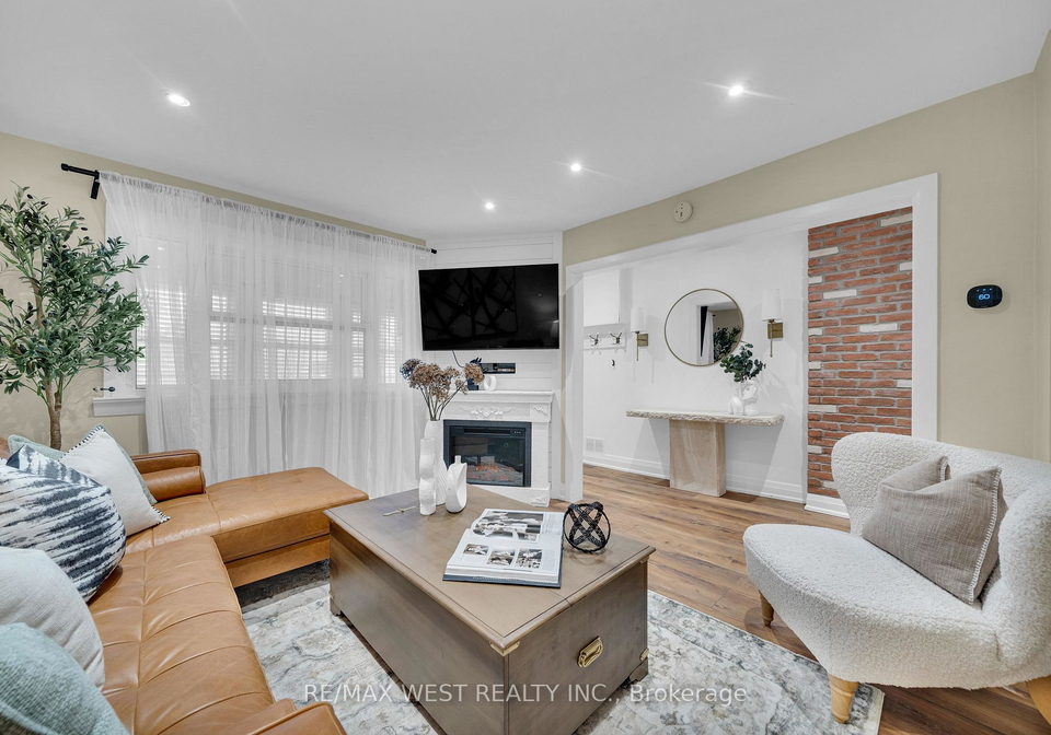 259-sixth-street-etobicoke-ontario-w13485998