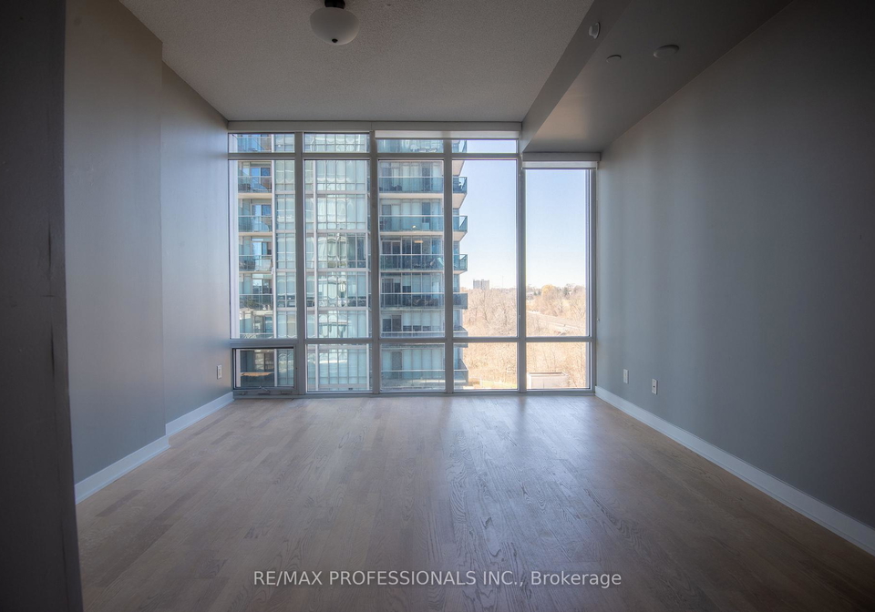 90-park-lawn-road-s-etobicoke-ontario-w13486034