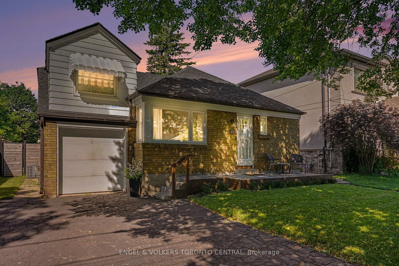 28-inverleigh-drive-etobicoke-ontario-w13486042