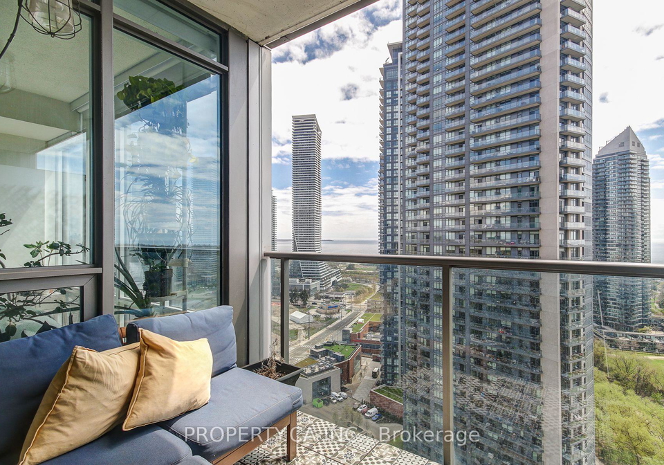 88-park-lawn-road-etobicoke-ontario-w13486052
