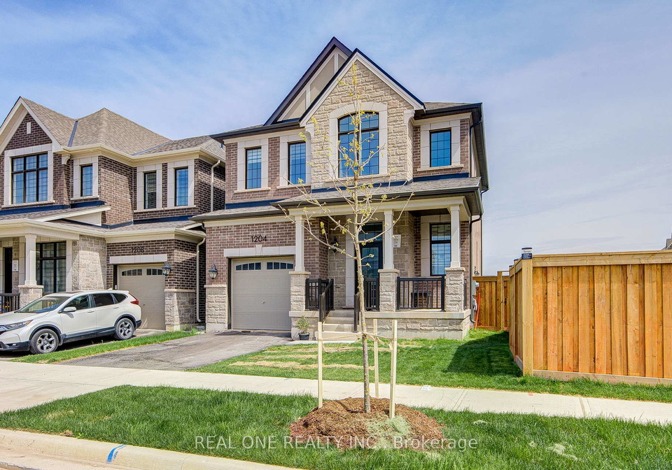 1204-onyx-trail-oakville-ontario-w13486280