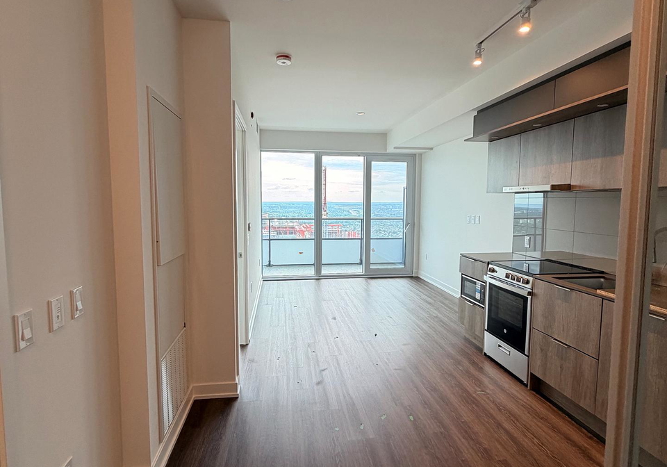 448-burnhamthorpe-road-w-mississauga-ontario-w13486382