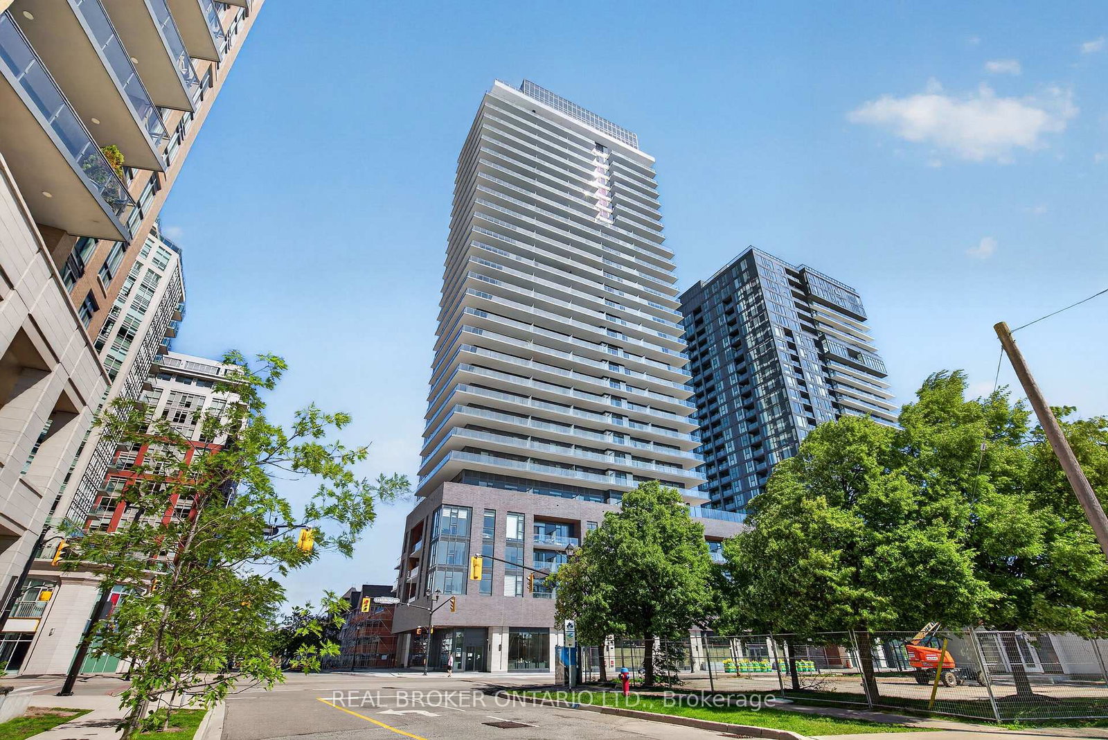 2075-lakeshore-road-burlington-ontario-w13486648