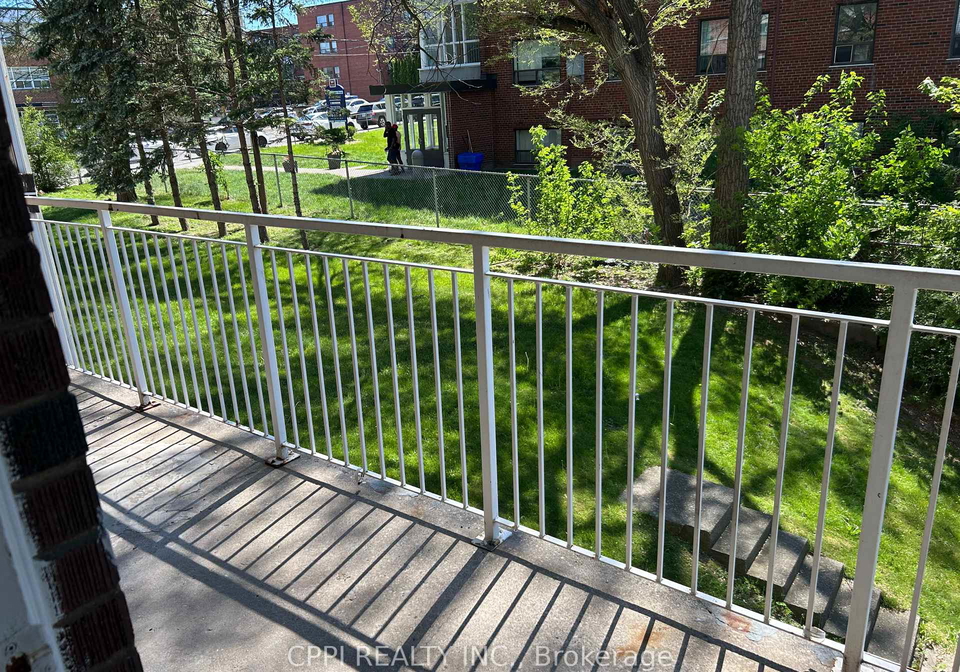 6-hill-heights-road-etobicoke-ontario-w13486752