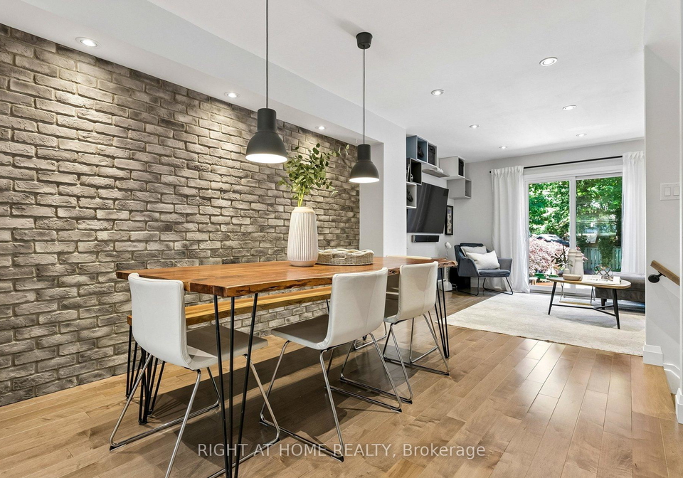1265-woodhill-court-mississauga-ontario-w13486864