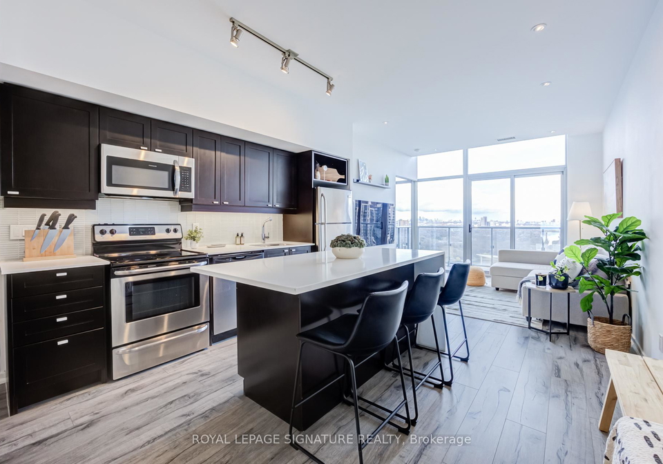 105-the-queensway-toronto-ontario-w13486868