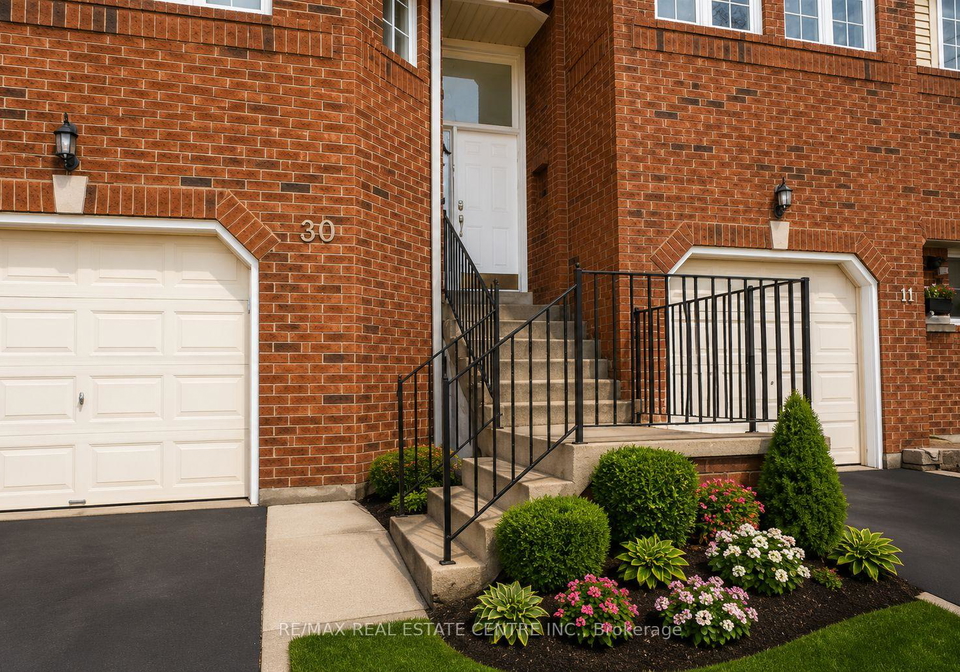 4605-donegal-drive-mississauga-ontario-w13486944