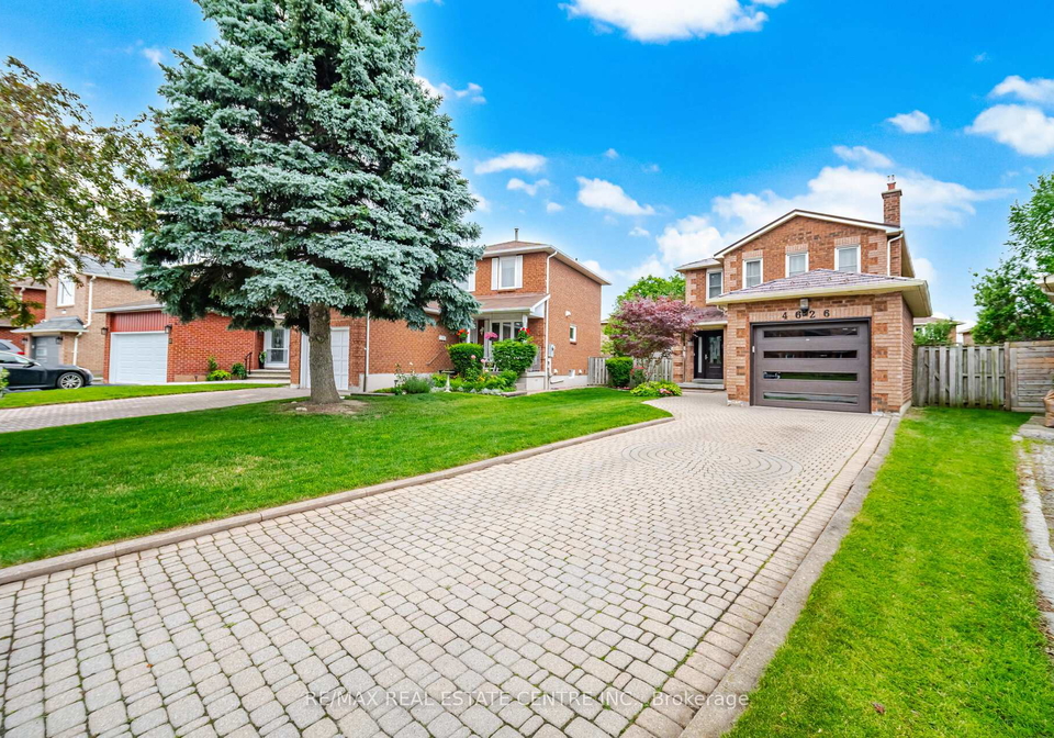 4626-pemmican-trail-mississauga-ontario-w13486962