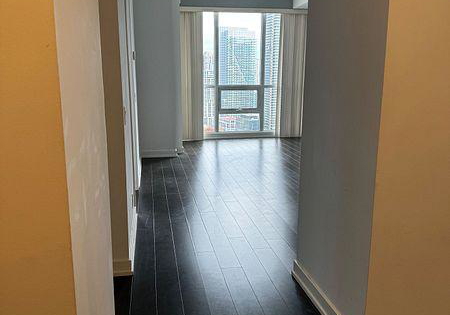 2220-lake-shore-boulevard-w-etobicoke-ontario-w13487190