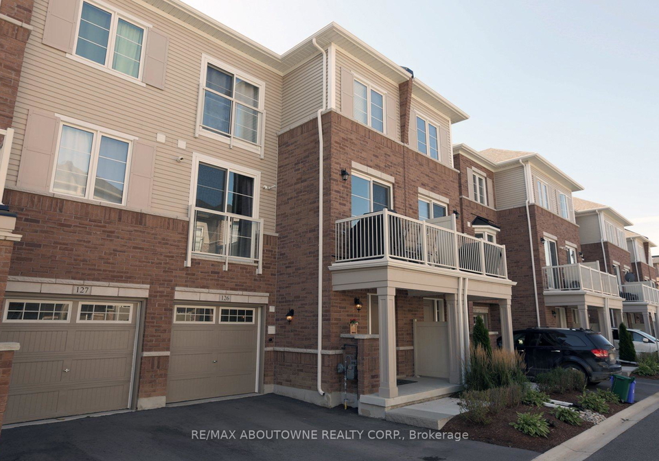 165-hampshire-way-milton-ontario-w13487196