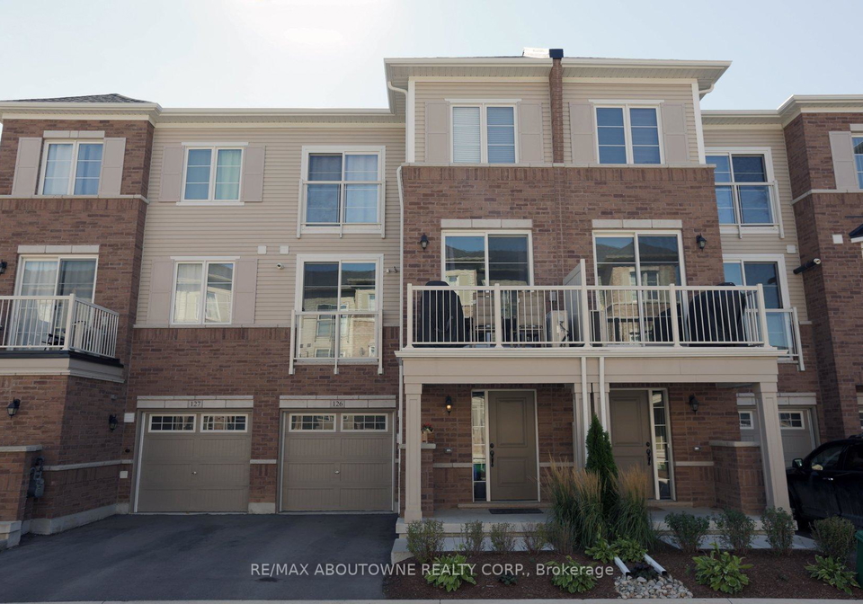 165-hampshire-way-milton-ontario-w13487196
