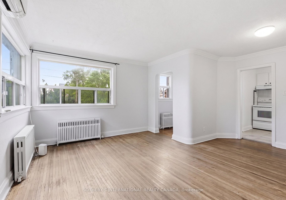 676-beresford-avenue-toronto-ontario-w13487274