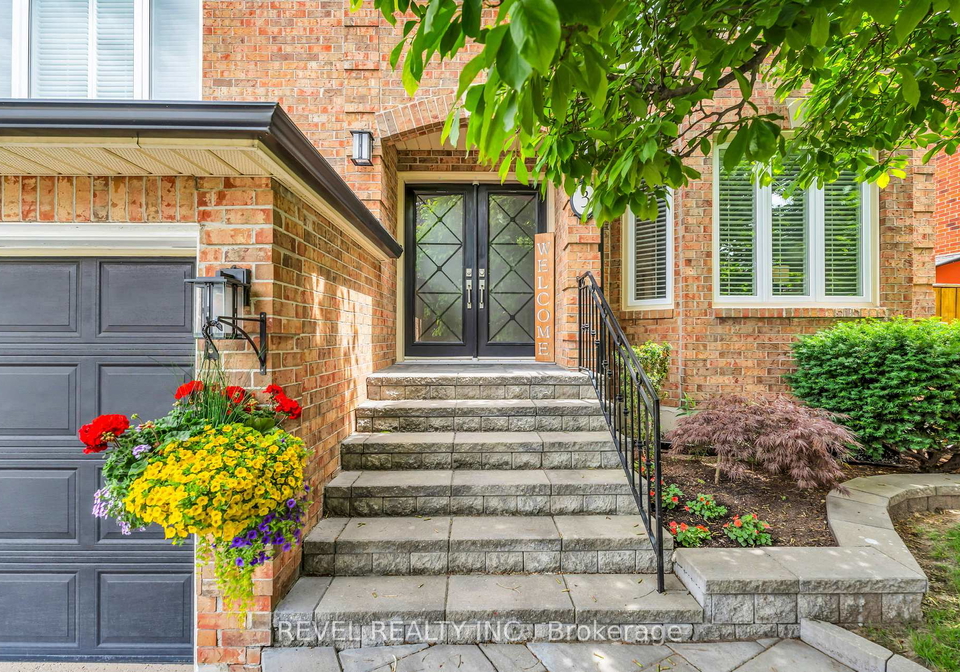 3-hacienda-court-brampton-ontario-w13487304