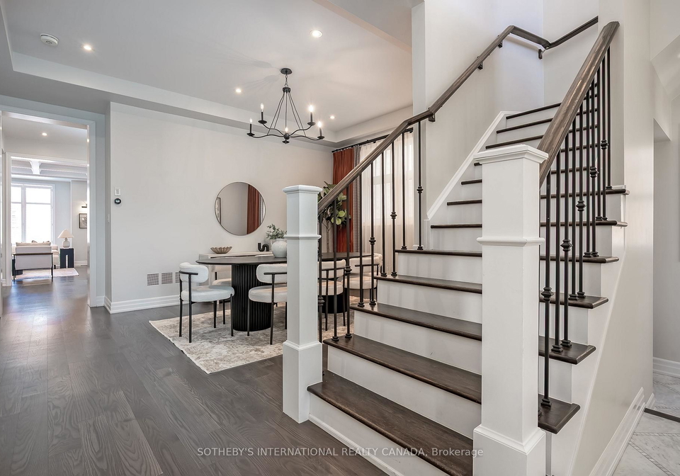 202-north-park-boulevard-oakville-ontario-w13487450