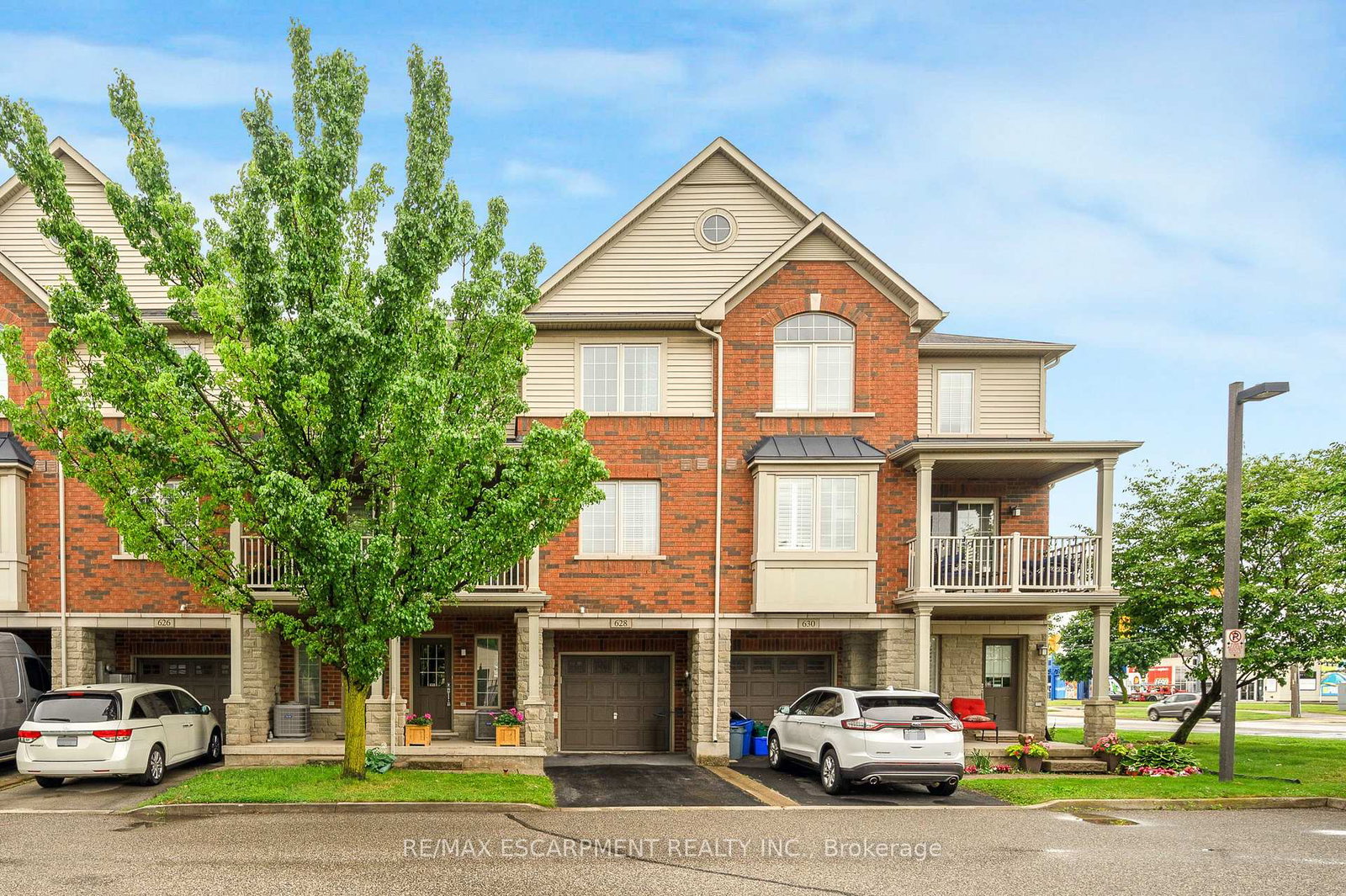 628-brain-common-burlington-ontario-w13487520