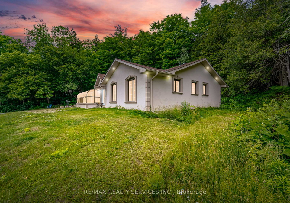 685-king-street-caledon-ontario-w13487768