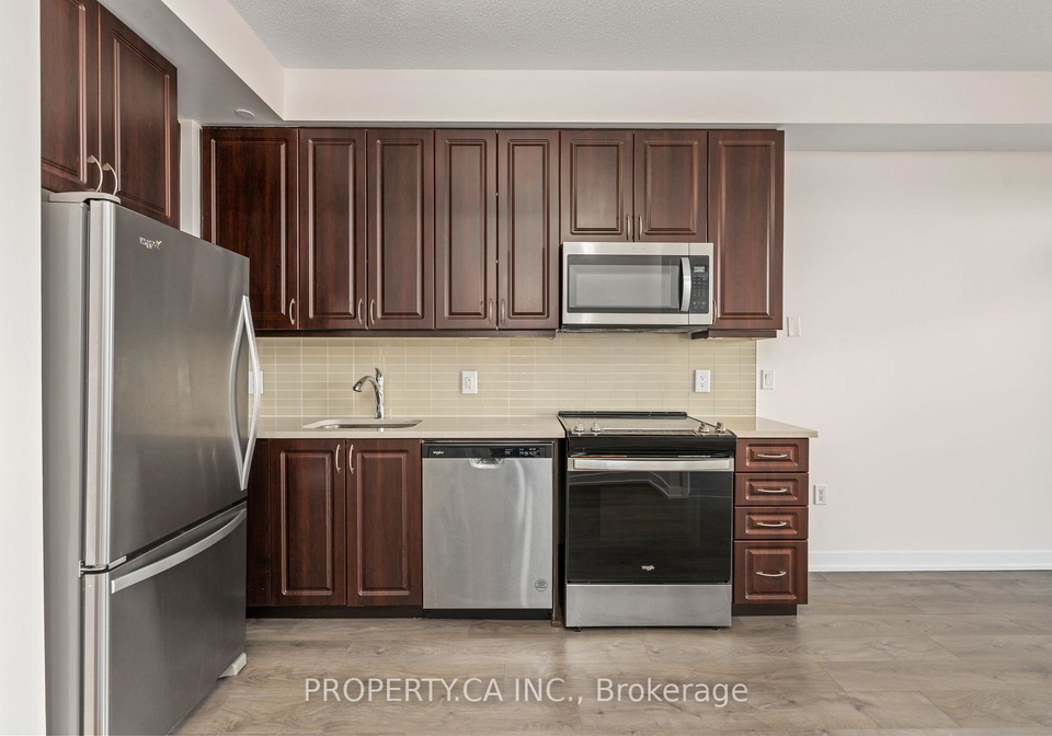 38-annie-craig-drive-toronto-etobicoke-ontario-w13487812