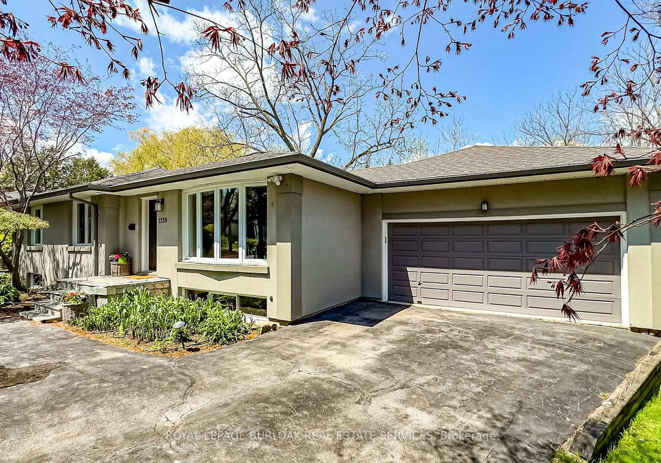 1239-baldwin-drive-oakville-ontario-w13487882
