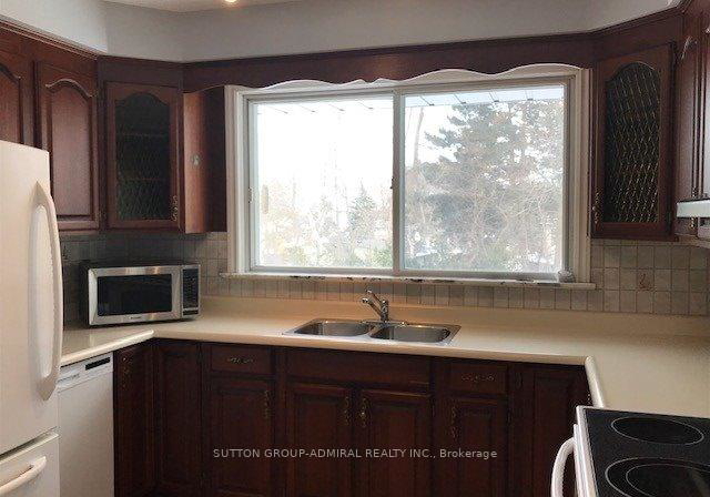 3-hilldowntree-road-toronto-etobicoke-ontario-w13487930