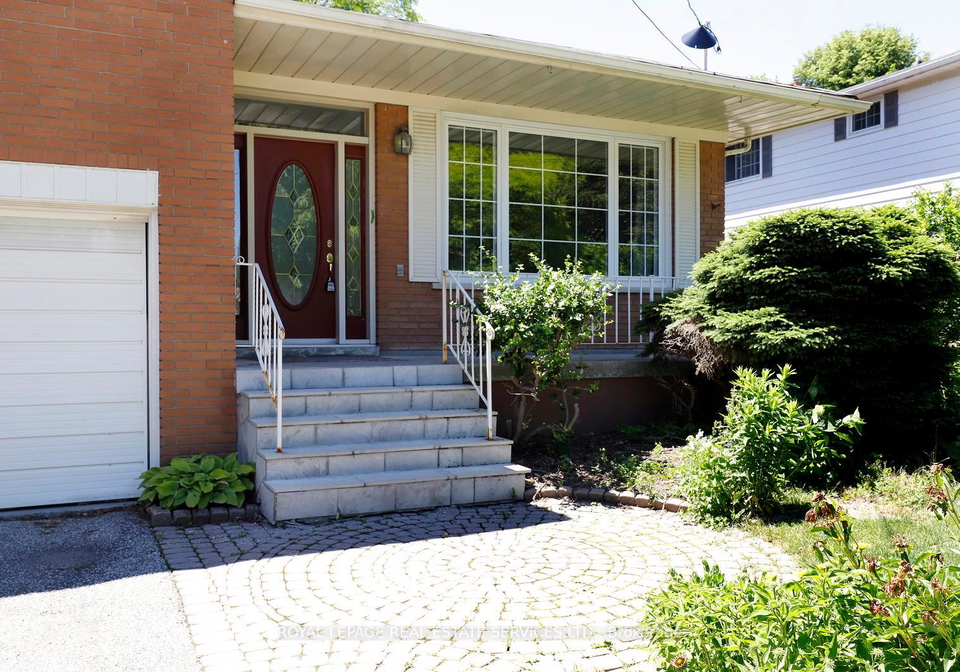 1492-hillgrove-road-mississauga-ontario-w13488002