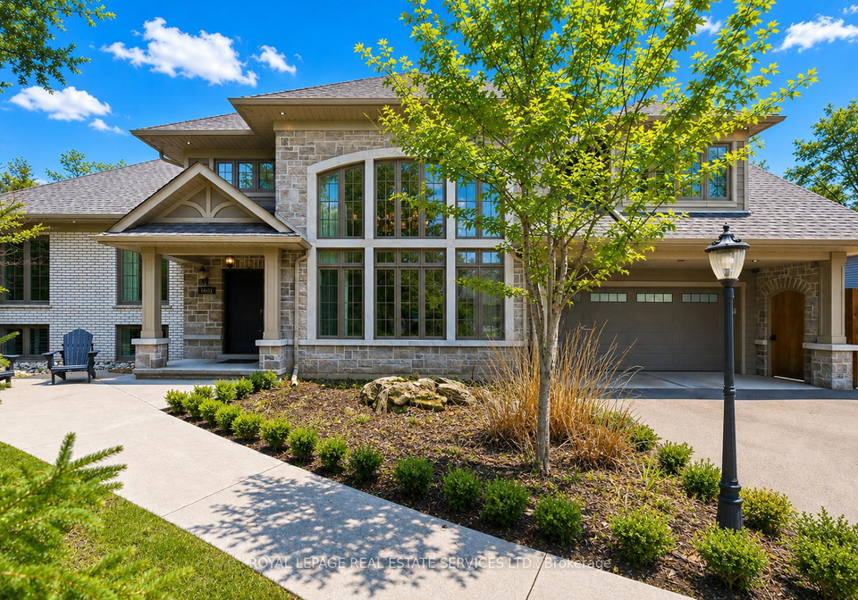 1601-venetia-drive-oakville-ontario-w13488172