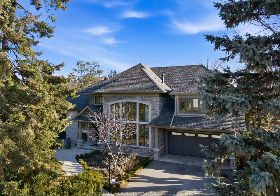 1601-venetia-drive-oakville-ontario-w13488172
