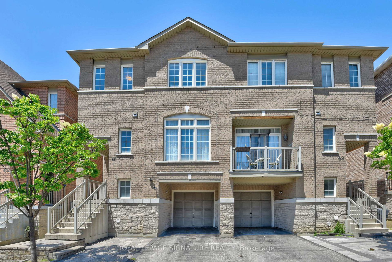 7155-magistrate-terrace-mississauga-ontario-w13488436