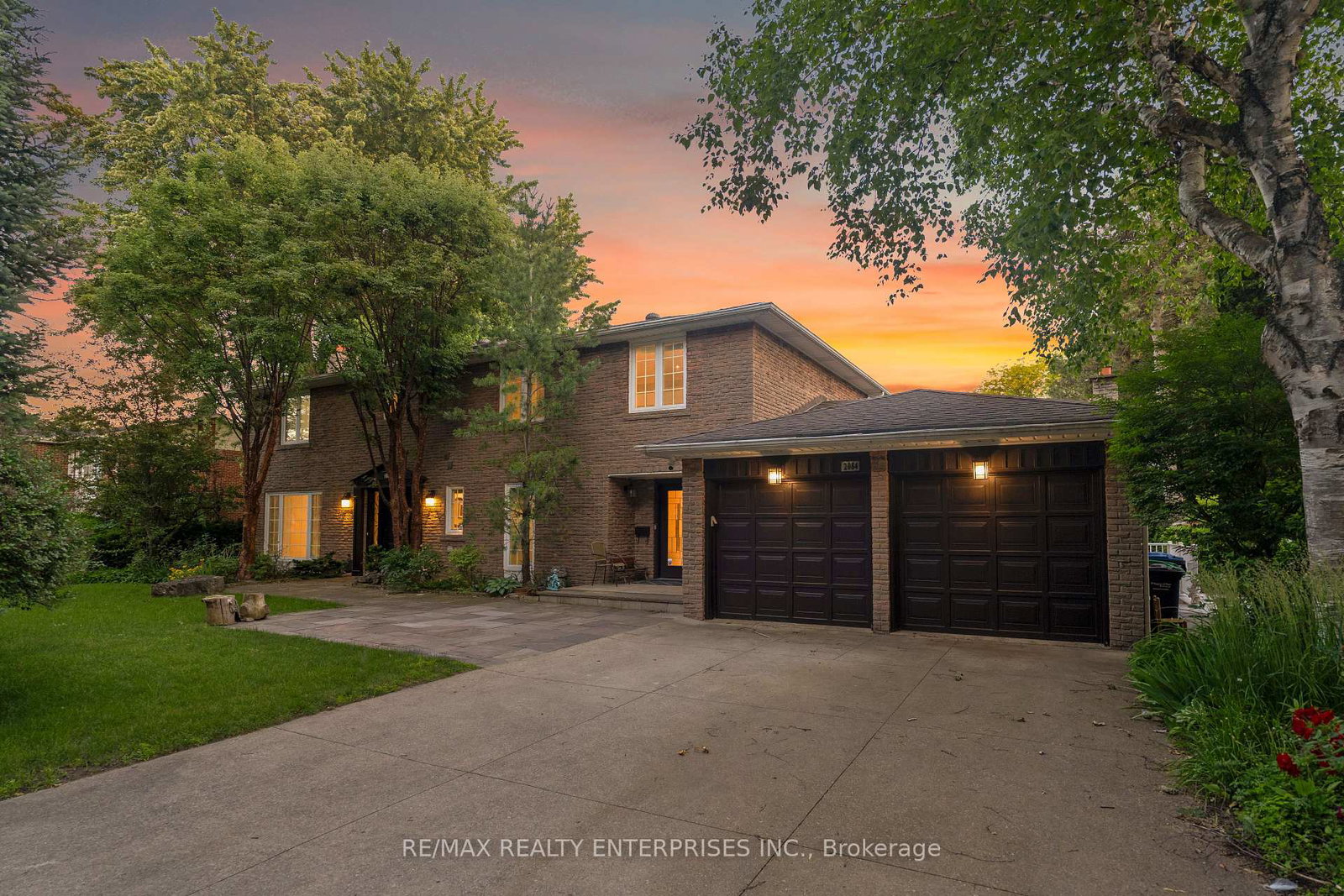 2084-obeck-crescent-mississauga-ontario-w13488516