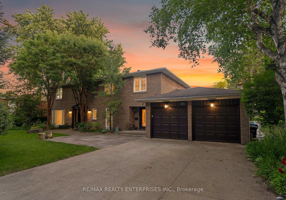2084-obeck-crescent-mississauga-ontario-w13488516