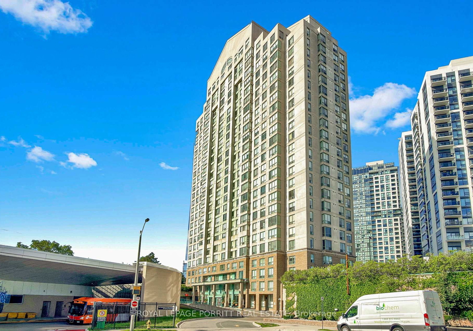 101-subway-crescent-toronto-etobicoke-ontario-w13488780