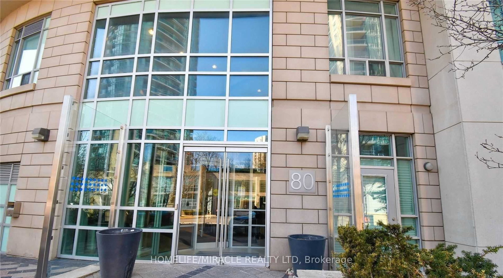 80-absolute-avenue-mississauga-ontario-w13489160