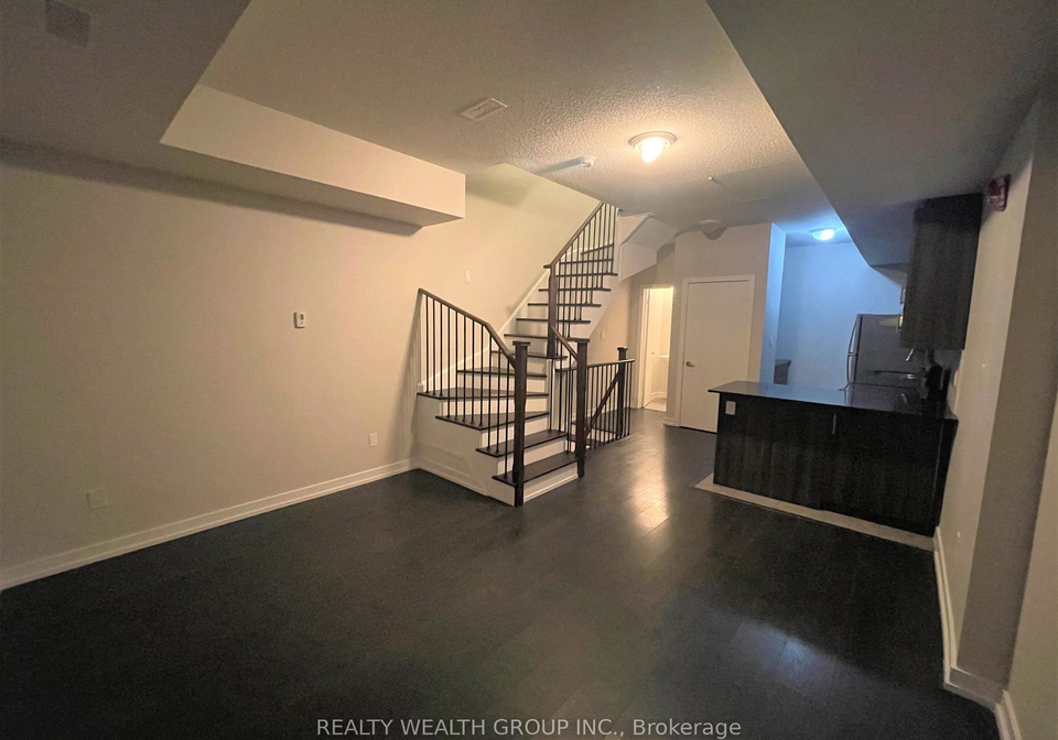 2059-weston-road-toronto-north-york-ontario-w13489238