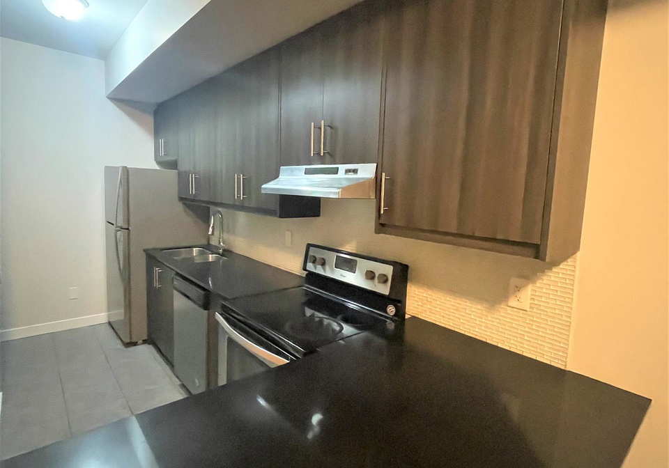 2059-weston-road-toronto-north-york-ontario-w13489238
