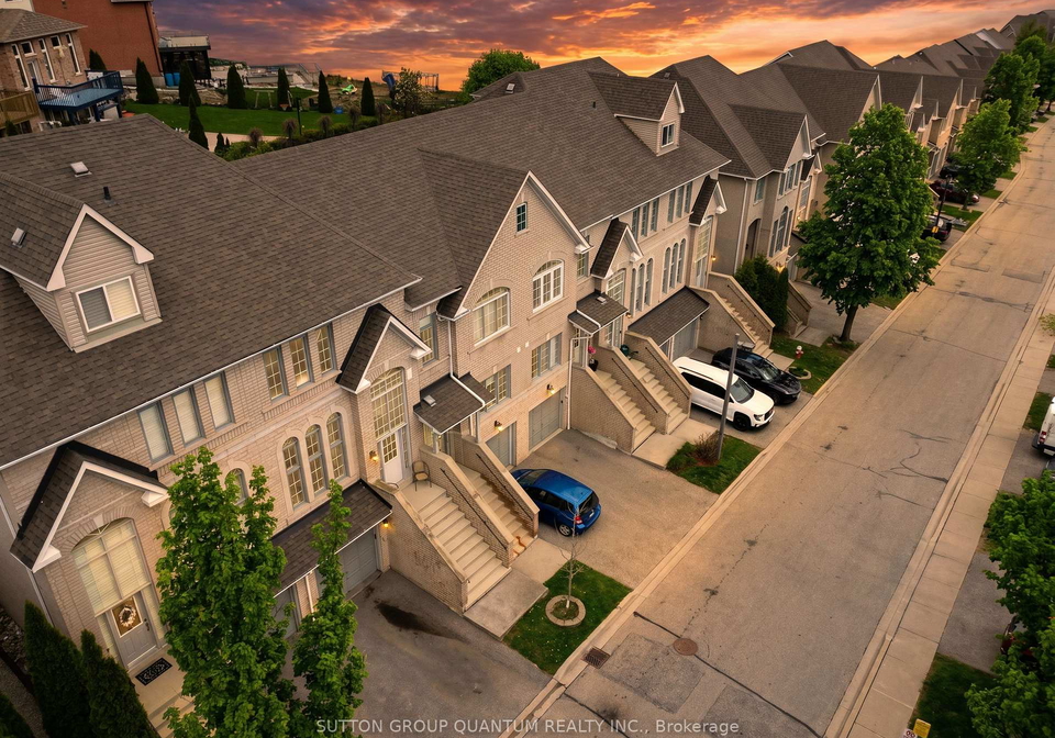 5525-palmerston-crescent-mississauga-ontario-w13489458