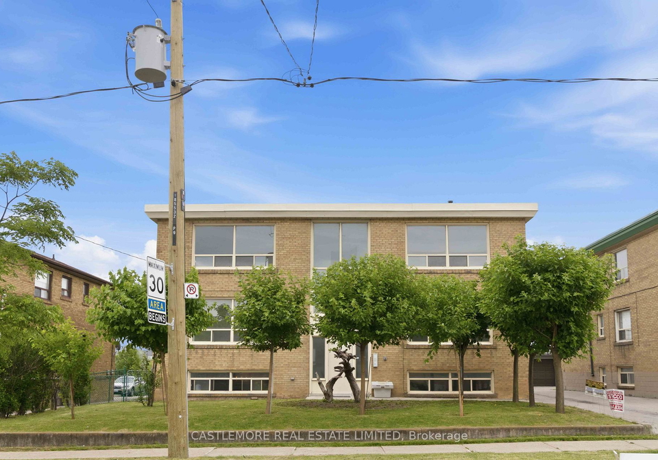 9-allenby-avenue-toronto-etobicoke-ontario-w13489460