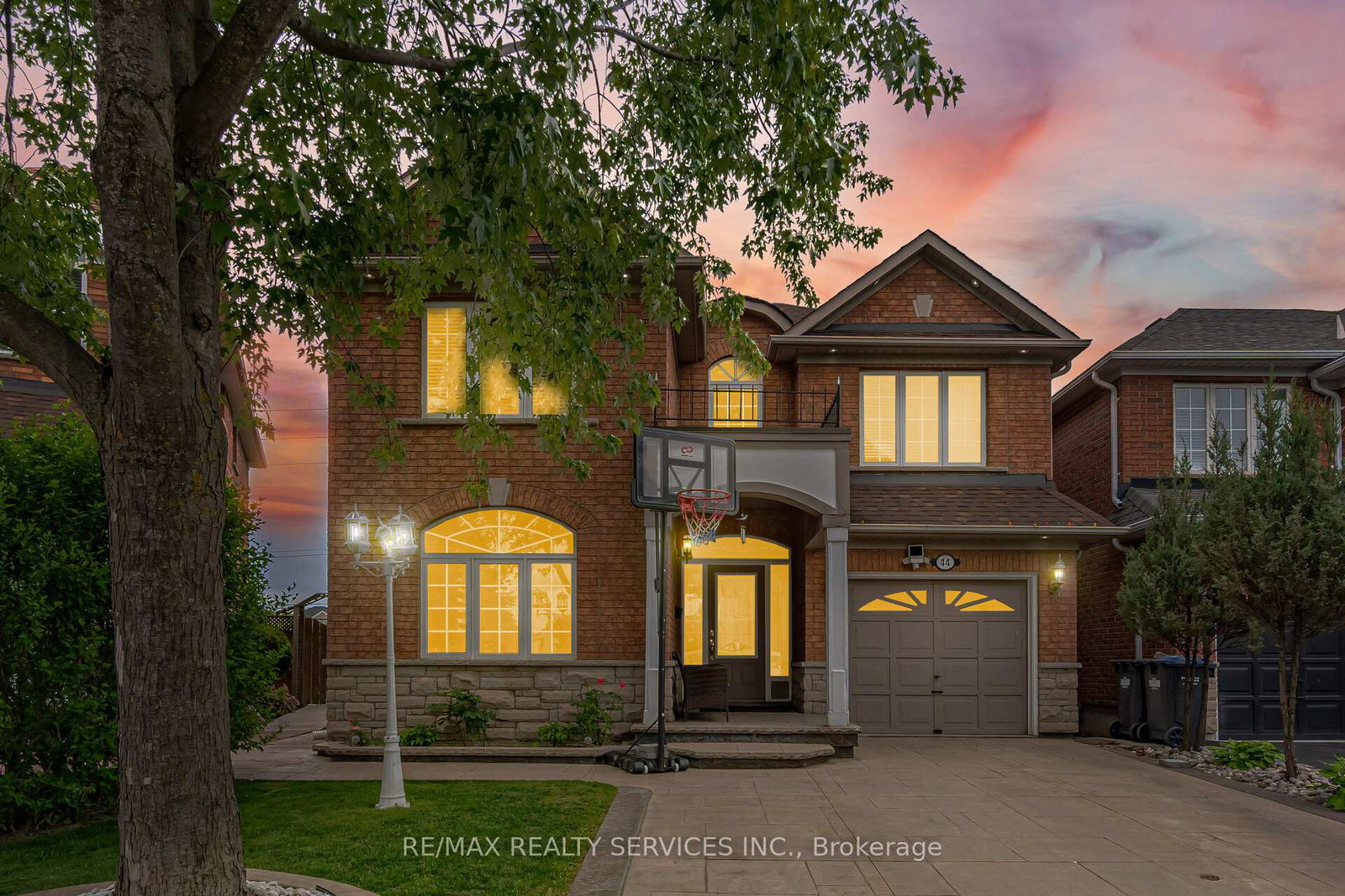 44-brambirch-crescent-brampton-ontario-w13489472