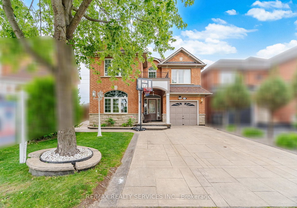 44-brambirch-crescent-brampton-ontario-w13489472