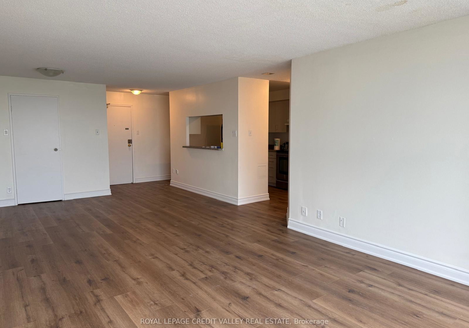 25-trailwood-drive-mississauga-ontario-w13489874