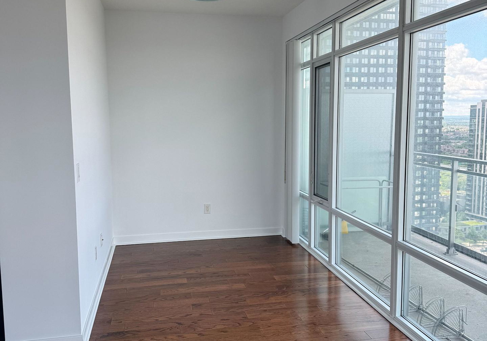 360-square-one-drive-mississauga-ontario-w13490366
