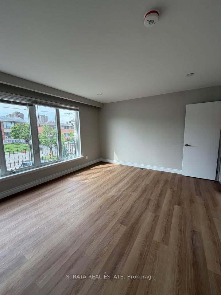 14-rainswood-court-n-toronto-york-ontario-w13490420