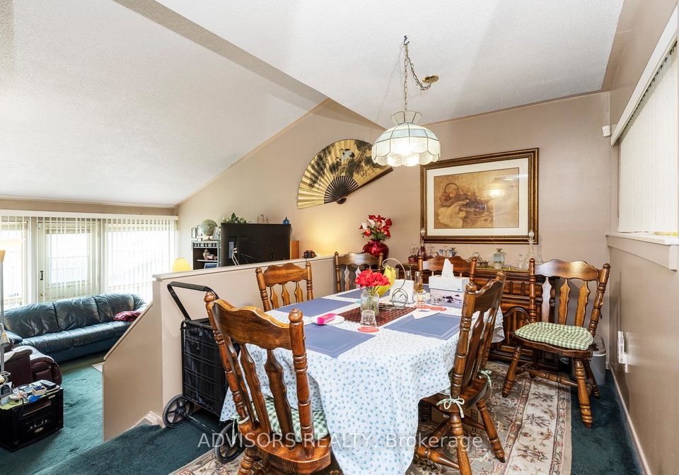 256-john-garland-boulevard-toronto-etobicoke-ontario-w13490452